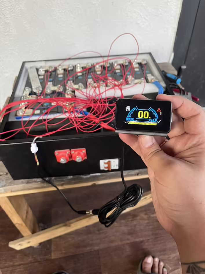 Екранчик bms